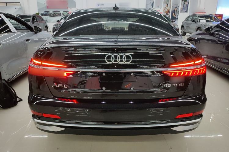 Used Audi A6L 2025 45 TFSI Prestige Dynamic Edition + Ventilated Comfort Package