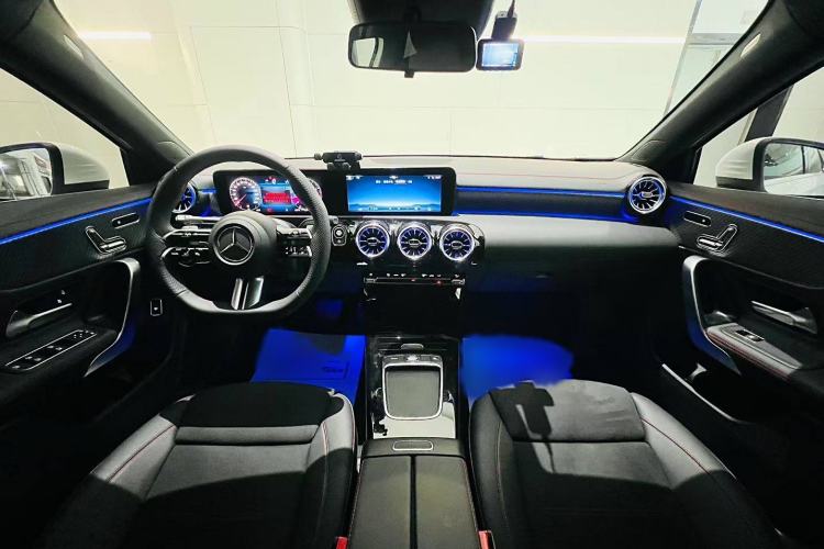 Used Mercedes-Benz A-Class 2025 A 200 L Fashion Model