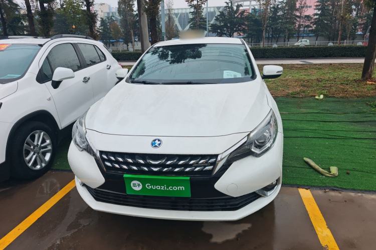 Used Venucia T90 2017 2.0L Manual Fashion Edition