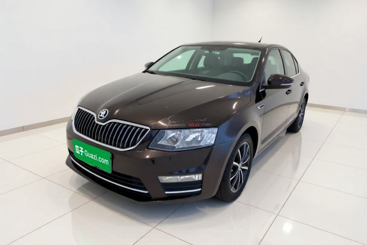 Used Skoda Octavia 2017 1.6L Manual Smart Drive Edition