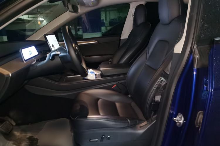 Used Tesla Model Y 2021 Standard Range Rear-Wheel Drive Version