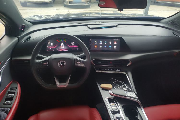 Used CHANGAN UNI-T 2020 1.5T Flagship Version Center Console