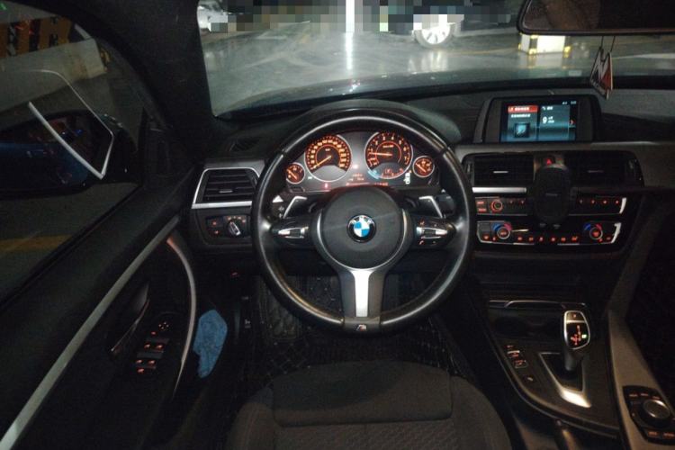 Used BMW 4 Series 2019 425i Gran Coupe M Sport Package Steering Wheel