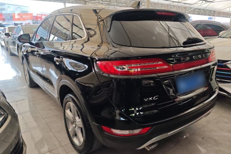 Used Lincoln MKC 2017 2.0T Two-Wheel Drive Deluxe Edition