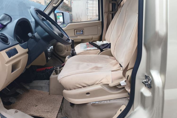 Used Dongfeng Xiaokang C37 2016 1.5L Standard II DK15-06 Left Front Seat