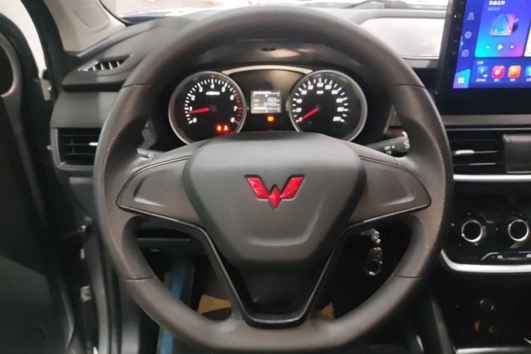 Used Wuling Hongguang S3 2019 1.5L Manual Standard Version China VI Standard