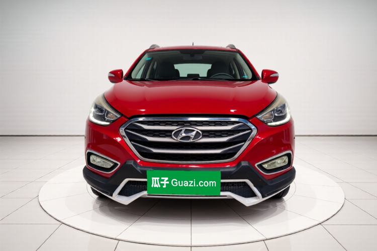 Used Hyundai ix35 2013 2.0L Automatic Two-Wheel Drive Smart GLS China IV Standard Exterior 1