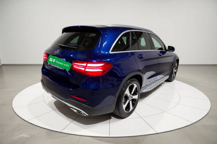 Used Mercedes-Benz GLC 2018 Facelift GLC 260 4MATIC Luxury Edition
