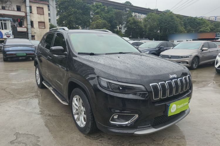 Used Jeep Cherokee 2019 2.0T Two-Wheel Drive Smart Enjoyment Version China V
