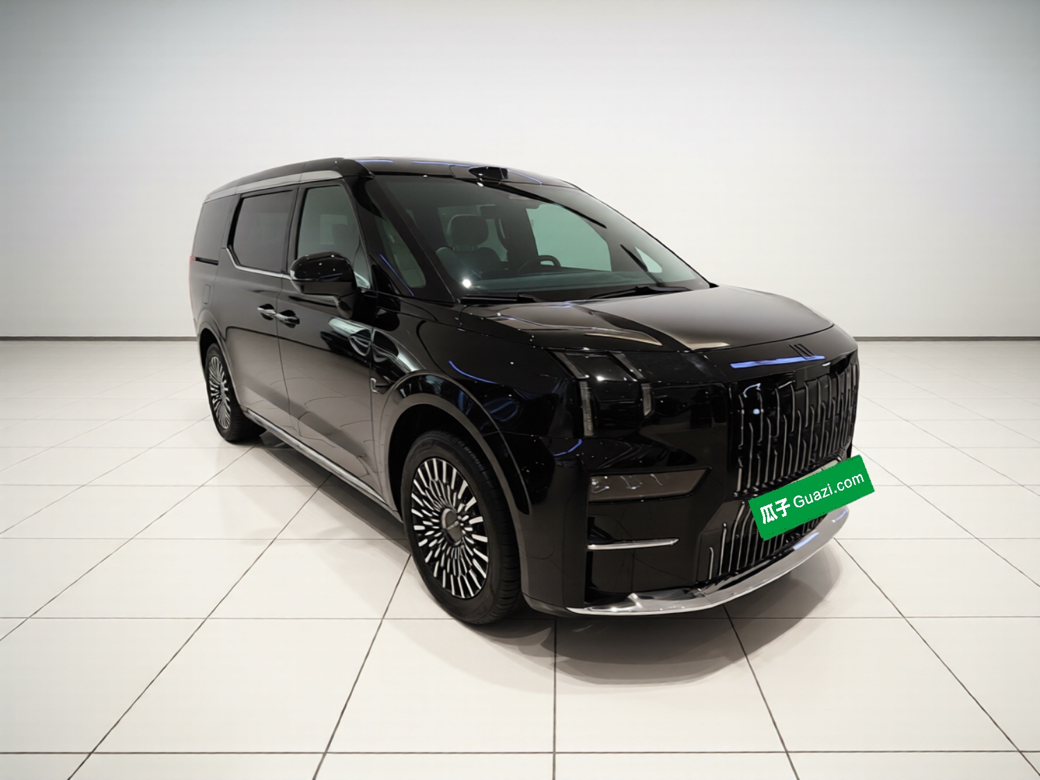 Zeekr 009 2024 7-Seater Walk-Through Version Four-Wheel Drive 108 kWh — снимка 3