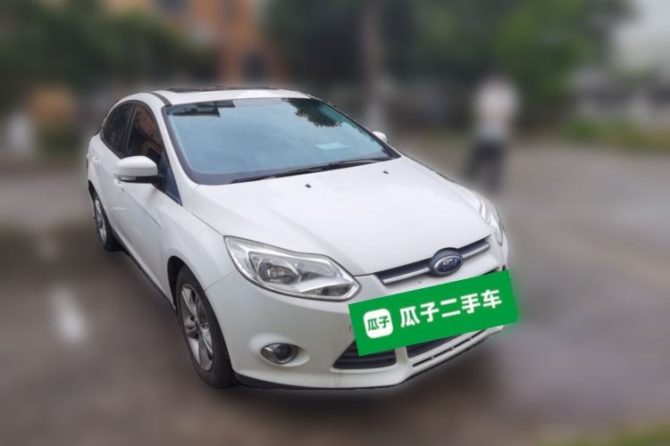 Used Ford Focus 2012 Sedan 1.6L Manual Fashion Edition
