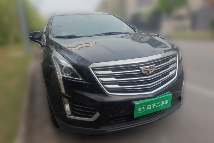 Used Cadillac XT5 2016 25T Tech Edition Front Right 45 Deg