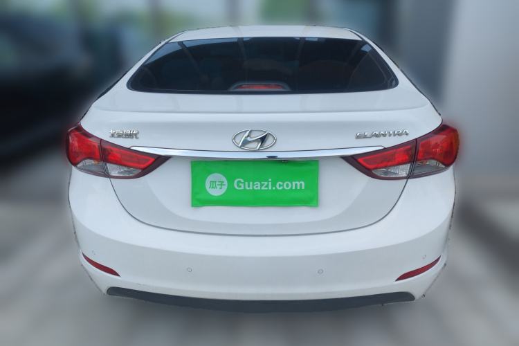Used Hyundai Elantra (5th Generation / Langdong) 2016 1.6L Automatic Smart Version
