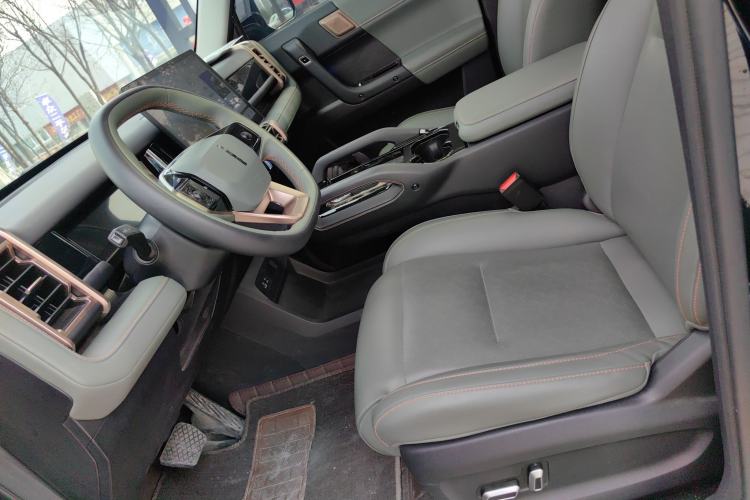 Used iCAR 03 2024 501km Four-wheel Drive Long-Range Advanced Version Left Front Seat