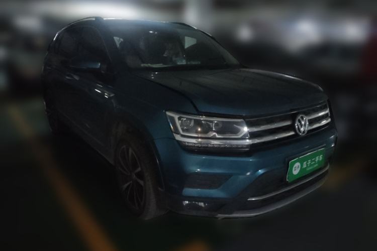 Used Volkswagen Tharu 2020 330TSI All-Wheel-Drive Luxury Edition China VI Standard