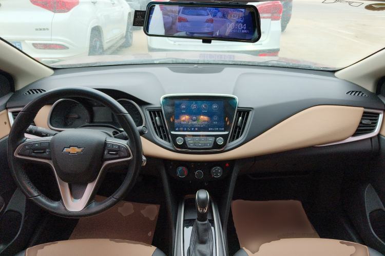 Used Chevrolet Monza 2022 320 Automatic Enjoyment Sunroof Version
