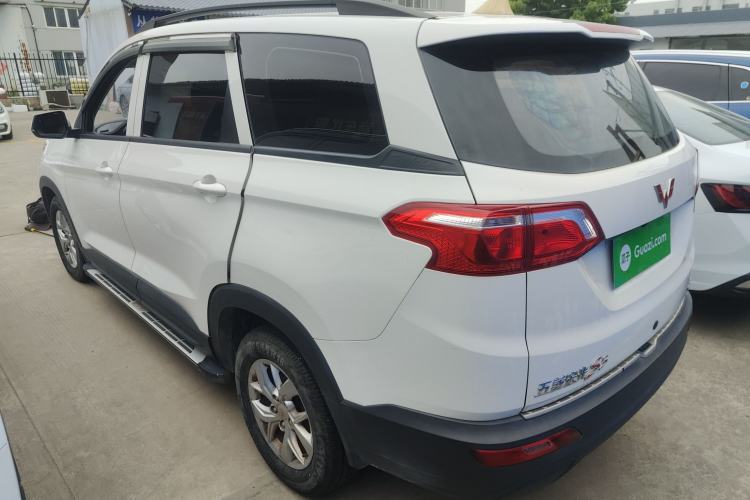 Used Wuling Hongguang S3 2018 1.5L Manual Standard Version China V Standard
