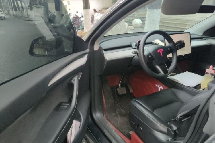 Used Tesla Model Y 2024 Rear-Wheel-Drive Version