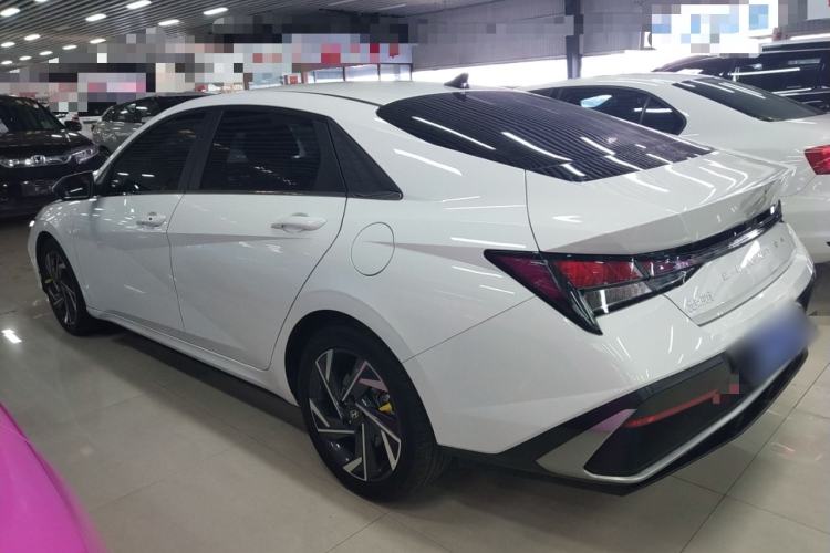 Used Hyundai Elantra 2023 1.5L CVT GLX Elite Edition
