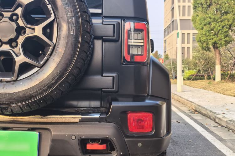 Used BAIC Off-Road BJ40 2021 2.0D Automatic Four-Wheel Drive Blade Hero Edition Adventurer Type
