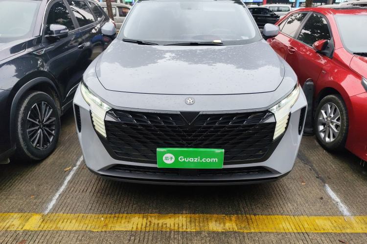 Used Venucia V 2021 260T Idol Edition