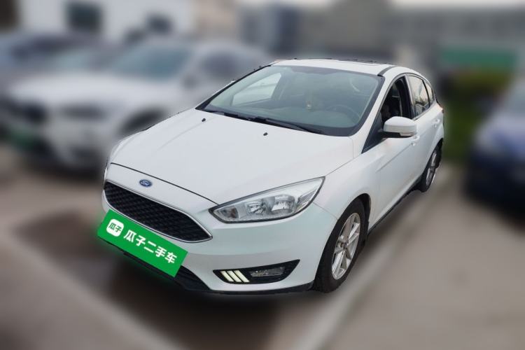 Used Ford Focus 2015 Hatchback EcoBoost 125 Automatic Supreme Style Edition