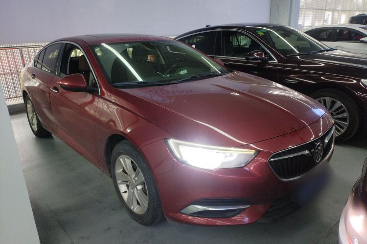 Used Buick Regal 2019 20T Elite Version China VI Standard Front Right 45 Deg
