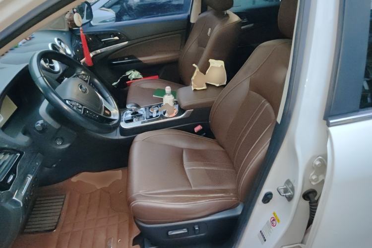 Used BYD Tang New Energy 2015 2.0T Four-Wheel-Drive Flagship Model
