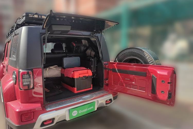 Used BAIC Off-Road BJ40 2020 2.0T Automatic Four-Wheel Drive Urban Hunter Edition Chivalrous Type Trunk