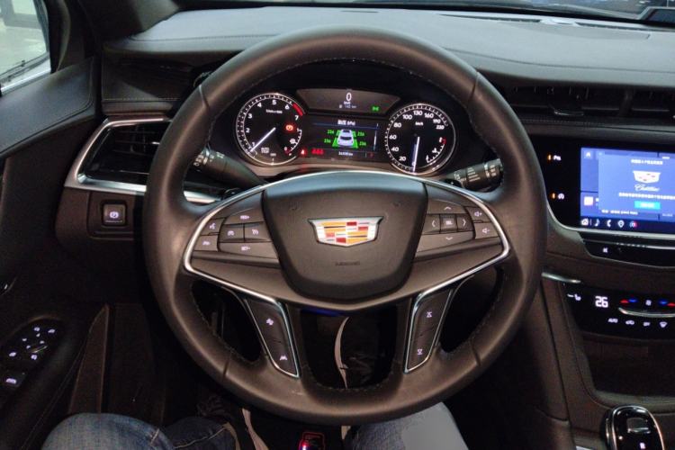 Used Cadillac XT5 2023 2.0T Two-Wheel-Drive Fashion Edition
