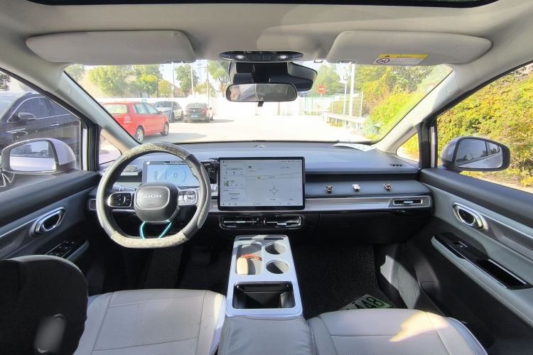 Used AION Y 2023 Plus 510 Smart Edition