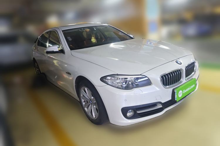 Used BMW 5 Series 2014 520Li Elegant Model
