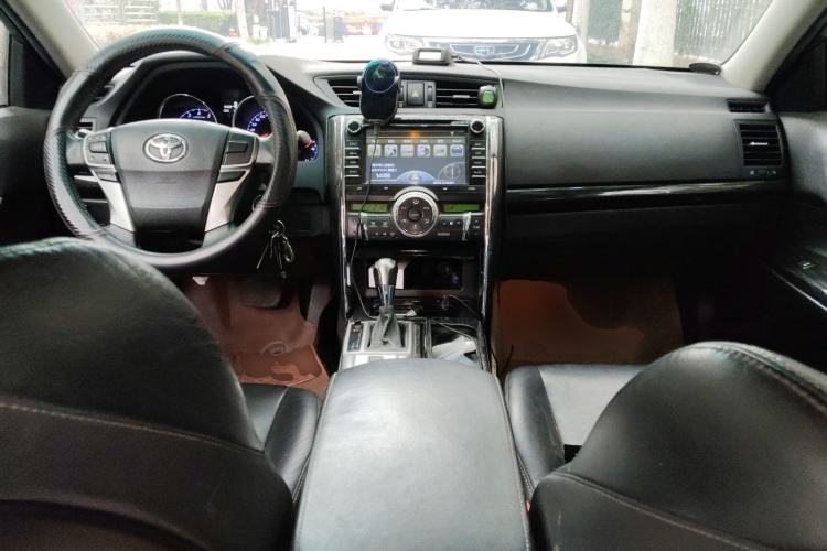 Used Toyota Reiz 2010 2.5V Fengdu Elite Edition Center Console