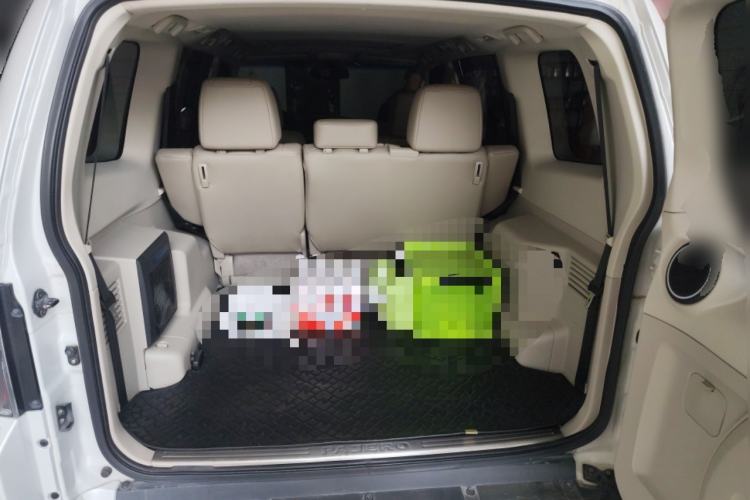 Used Mitsubishi Pajero 