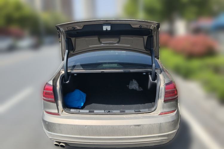 Used Volkswagen Passat 2017 280TSI DSG Luxury Edition
