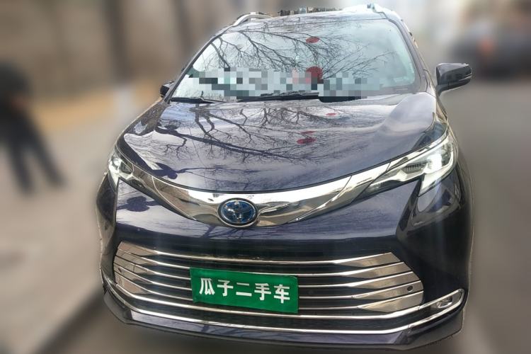 Used Toyota SIENNA 2023 2.5L Hybrid Comfort Edition