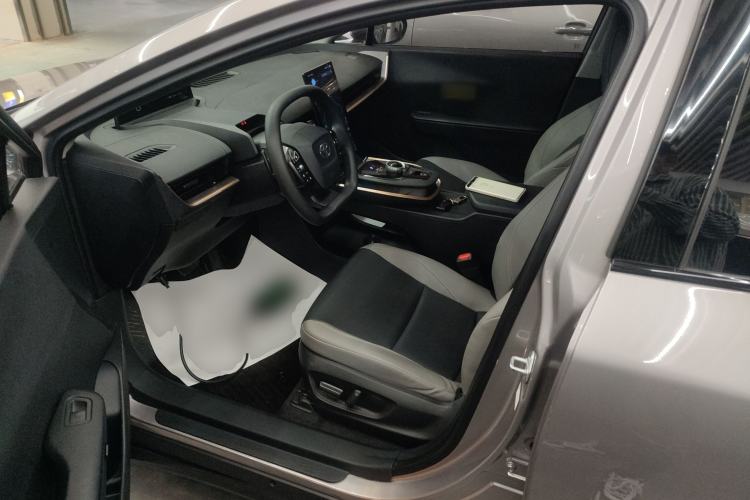 Used Toyota bZ3 2023 517 km Elite PRO