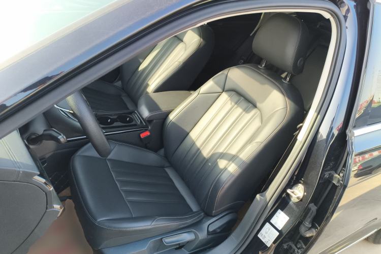 Used Volkswagen Passat 2020 Revised Version 280TSI Business Edition China VI Standard
