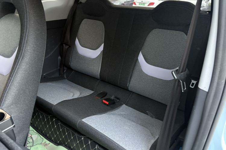 Used Chery QQ Ice Cream 2022 120km Conical Shape Lithium Iron Phosphate
