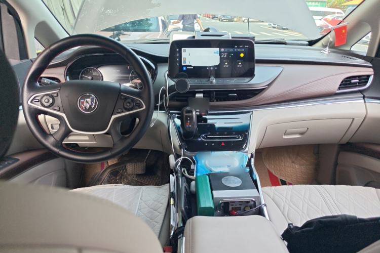 Used Buick GL8 2023 Land Executive Class Smart Enjoyment Model