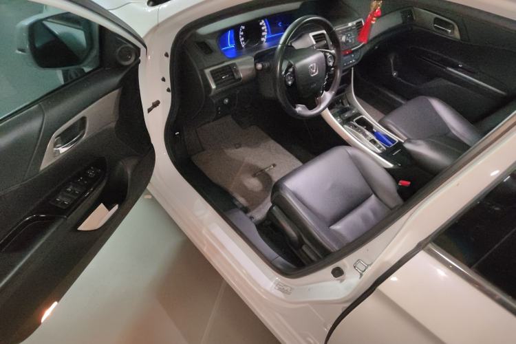 Used Honda Accord 2016 Hybrid 2.0L Sharp Edition
