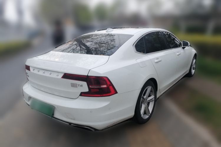 Used Volvo S90 2017 T4 Zhiyuan Edition