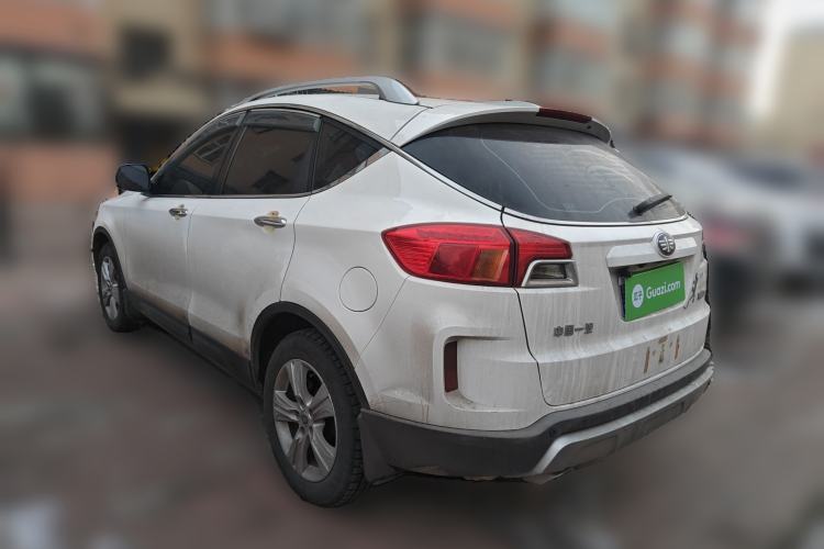 Used Bestune X80 2015 2.0L automatic comfort version
