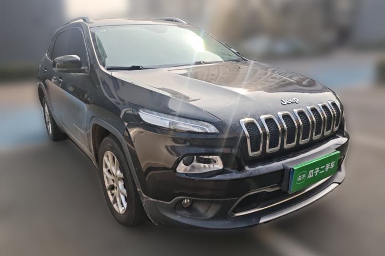Used Jeep Cherokee 2017 2.0L Superior Edition