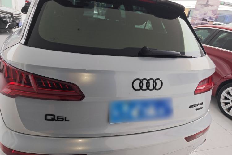 Used Audi Q5L 2018 45 TFSI Prestige Fashion Edition China V Emission Standard Rear