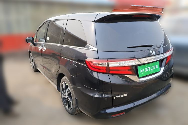 Used Honda Odyssey 2015 Updated Version 2.4L Smart Edition