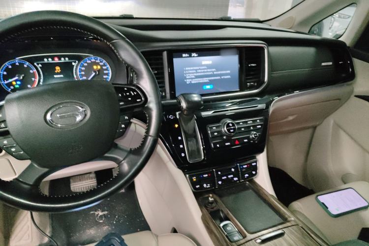 Used GAC Trumpchi M8 2018 320T Luxury Edition Center Console