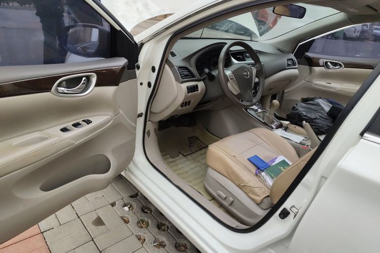 Used Nissan Sylphy 2012 1.6 XL Manual Luxury Edition Driver Seat