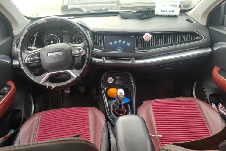 Used Haval H2s 2017 Red-Label 1.5T Manual Elite Model
