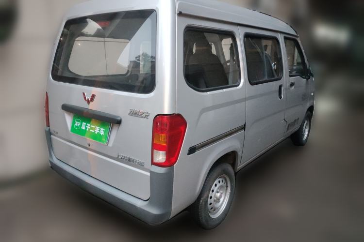 Used Wuling Zhiguang 2023 1.5L Practical Version 5/7 Seats
